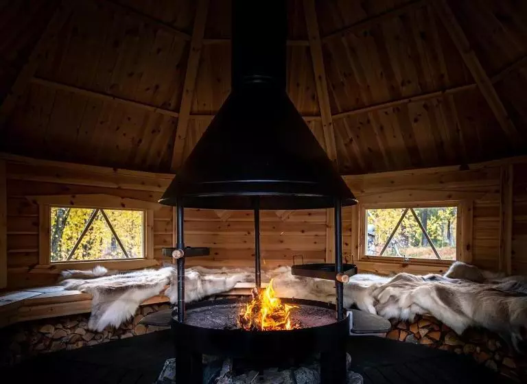 Majatalo Foxfires Mini Boutique