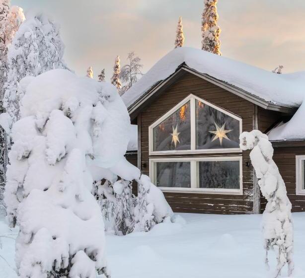 پانسیون Foxfires Mini Boutique