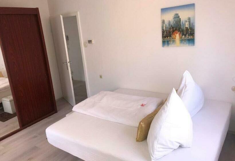 펜션 Haus Mit Herz Und Garten