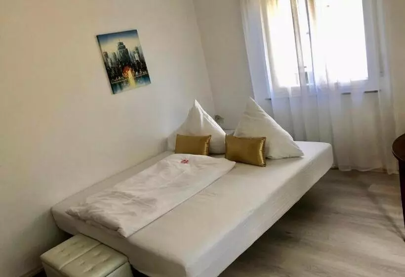 Majatalo Haus Mit Herz Und Garten