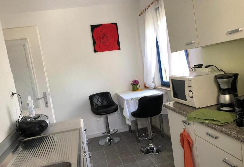 펜션 Haus Mit Herz Und Garten