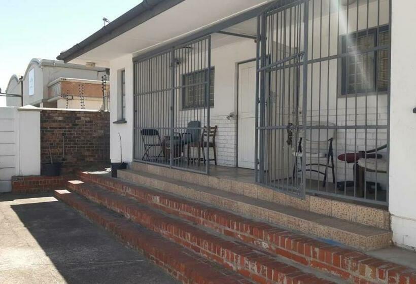 פנסיון Mj Accomodation