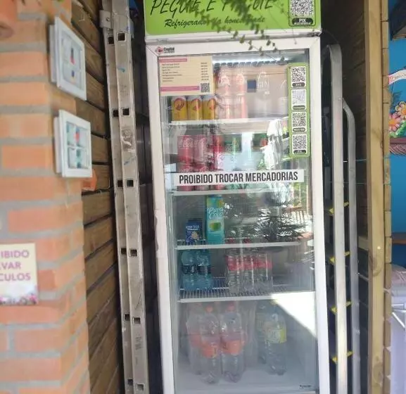 ペンション Pousadinha E Residencial Sto Antônio   Praia De Bombas/bombinhas Sc