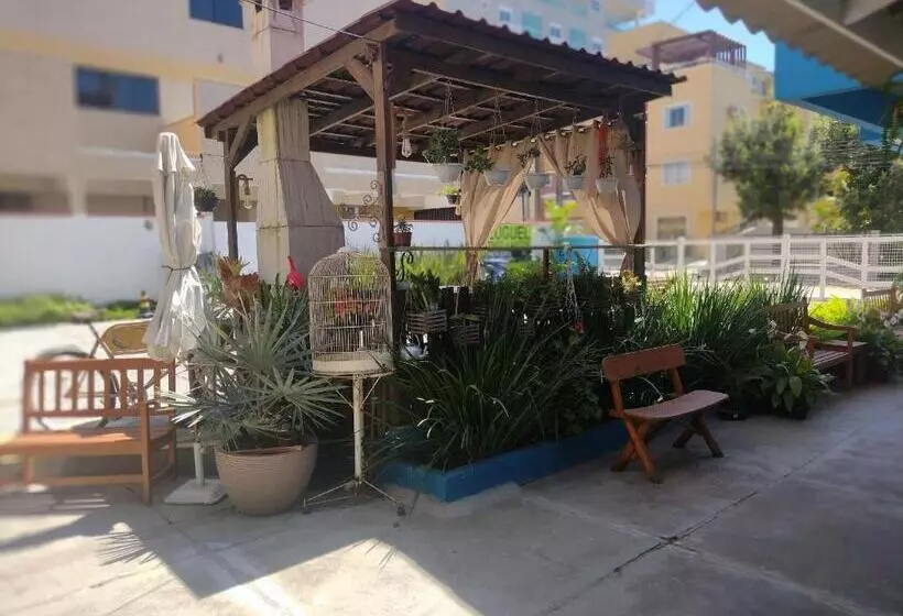 ペンション Pousadinha E Residencial Sto Antônio   Praia De Bombas/bombinhas Sc