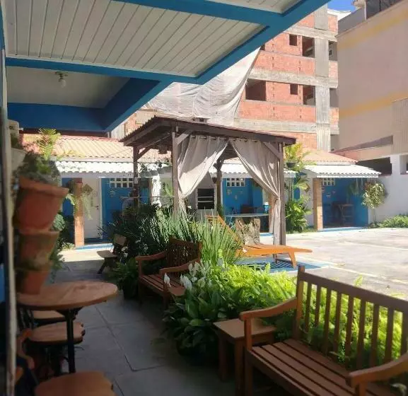 ペンション Pousadinha E Residencial Sto Antônio   Praia De Bombas/bombinhas Sc