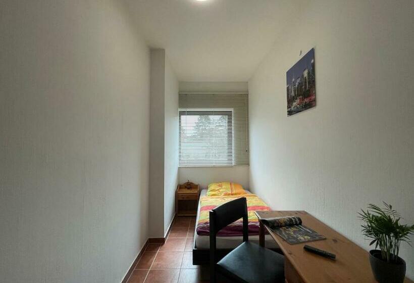 بنسيون Sleepcheaper