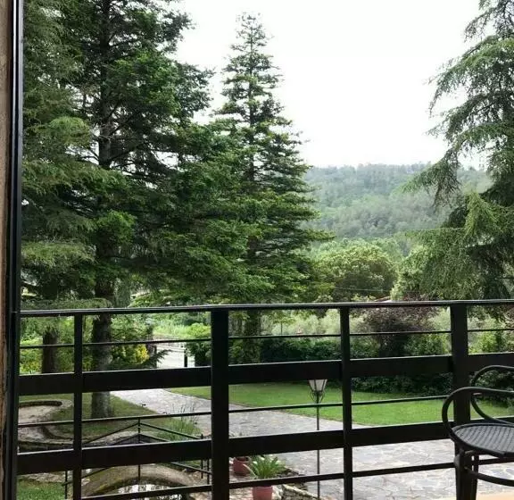 Aamiaismajoitus (B&B) Els Avets De La Muga