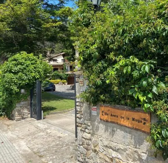 Aamiaismajoitus (B&B) Els Avets De La Muga