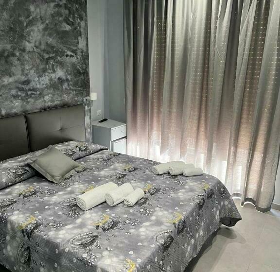 تختخواب و صبحانه La Nuova Hera