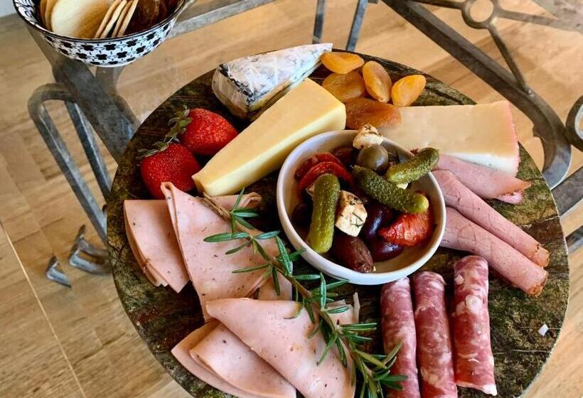 مبيت وإفطار The Old Chaff Mill Organic Vineyard Retreat