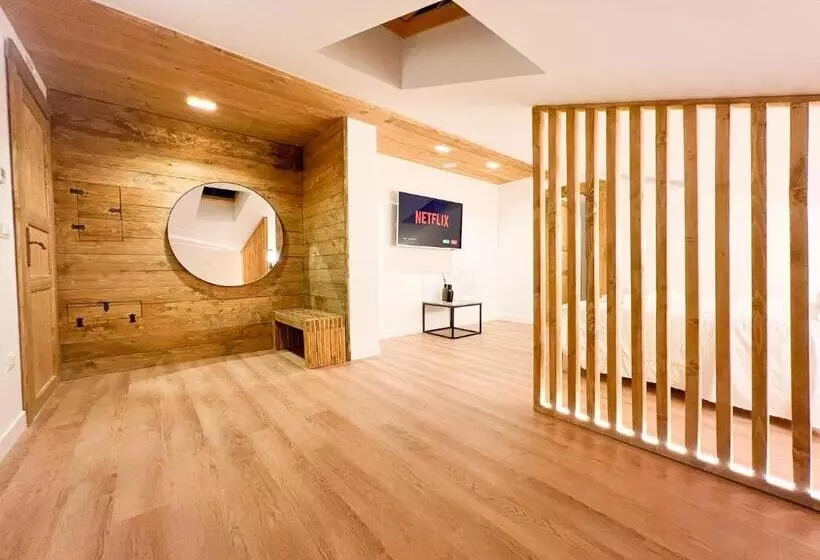 تختخواب و صبحانه Wolf House Bnb