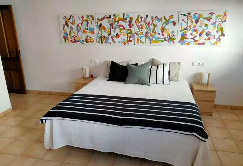 ベッドアンドブレックファースト Casa Rural Altozano De Buendia