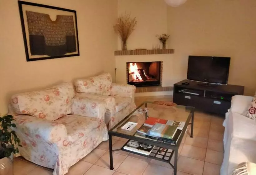 ベッドアンドブレックファースト Casa Rural Altozano De Buendia