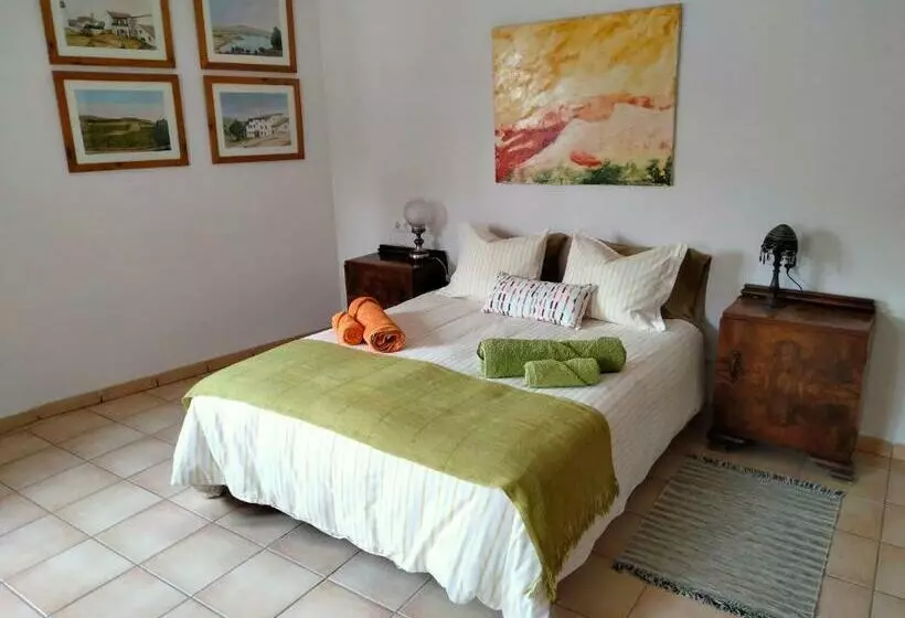 ベッドアンドブレックファースト Casa Rural Altozano De Buendia