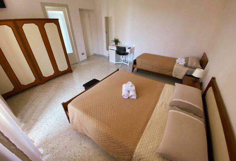 تختخواب و صبحانه Happy Days Terracina