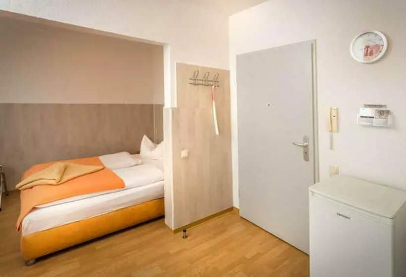 H&h Studio Apartment Im Stadtteil Ostseeviertel Jedes Apartment Mit Küchenzeilen   Fahrstuhl Und 24h