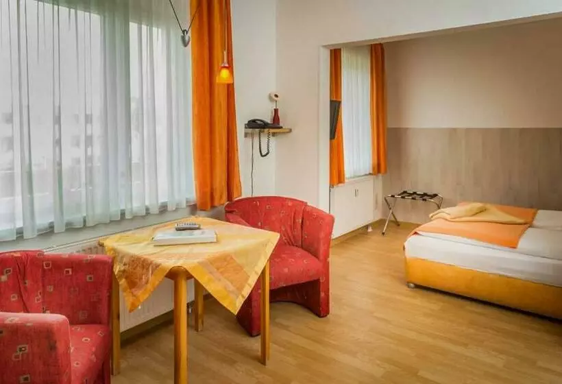 H&h Studio Apartment Im Stadtteil Ostseeviertel Jedes Apartment Mit Küchenzeilen   Fahrstuhl Und 24h