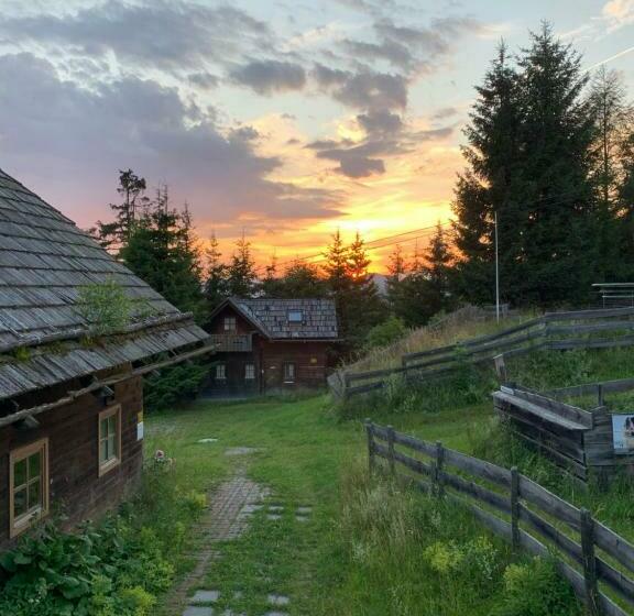 בית מלון כפרי Alpl Resort