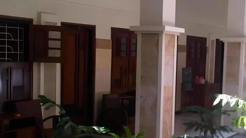 Otel Keprabon Solo