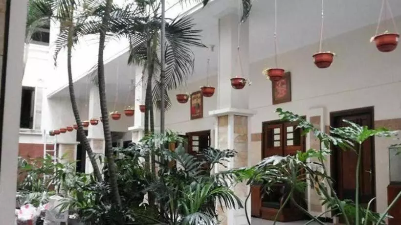 Otel Keprabon Solo