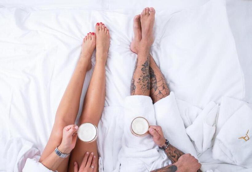 בית מלון כפרי Pivni