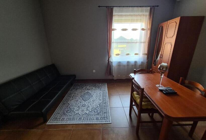 Pension Amina Apartman