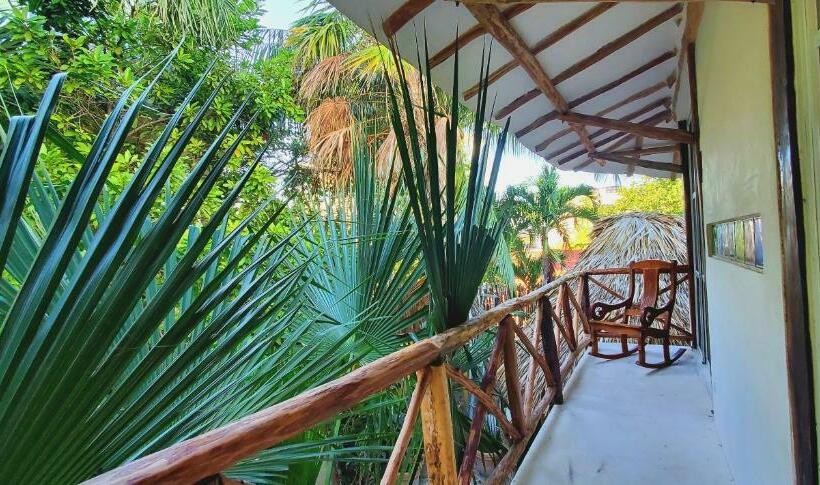 Пансион Layla Guesthouse