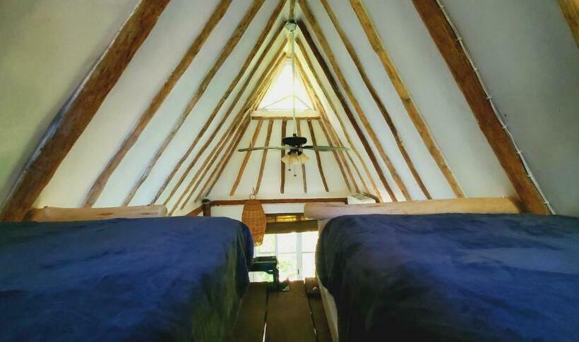 Пансион Layla Guesthouse