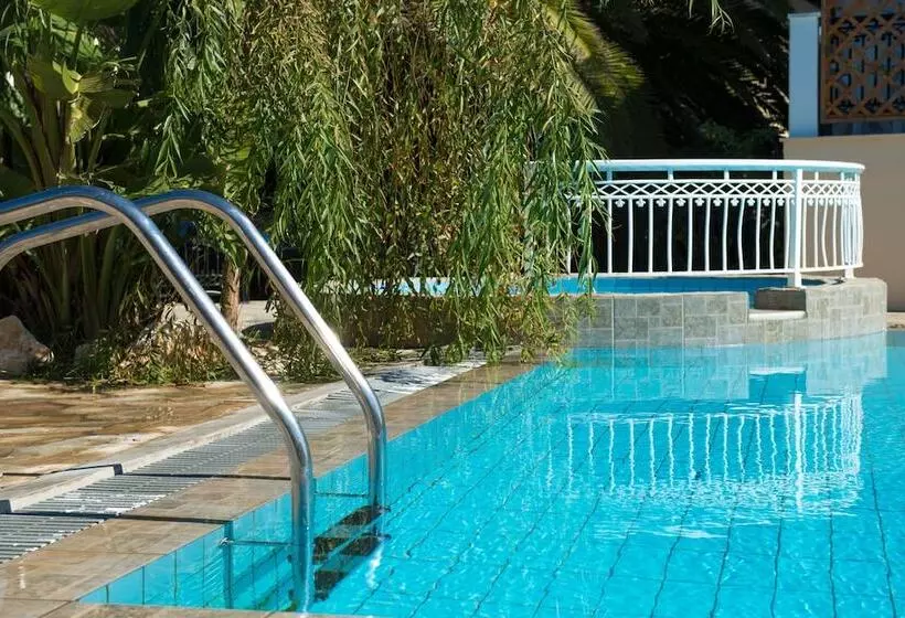 California Beach Hotel Adults Only