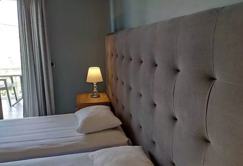 California Beach Hotel Adults Only