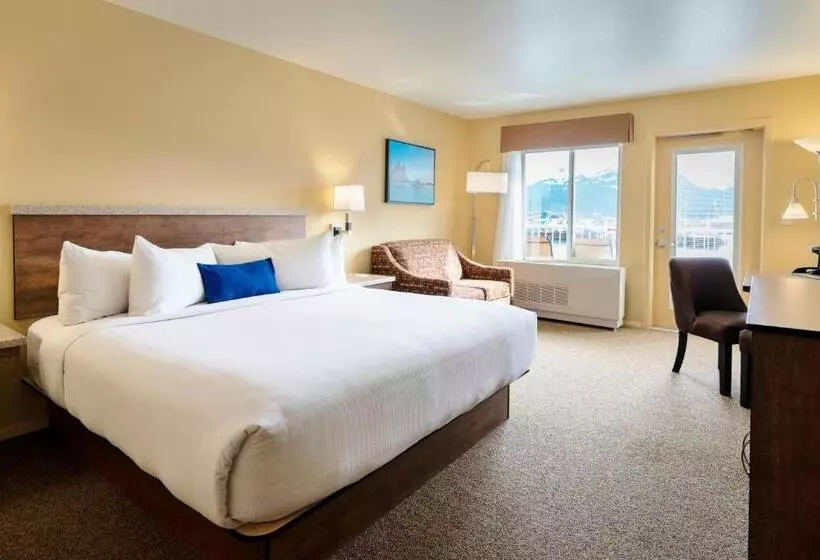 Harbor 360 Hotel Seward