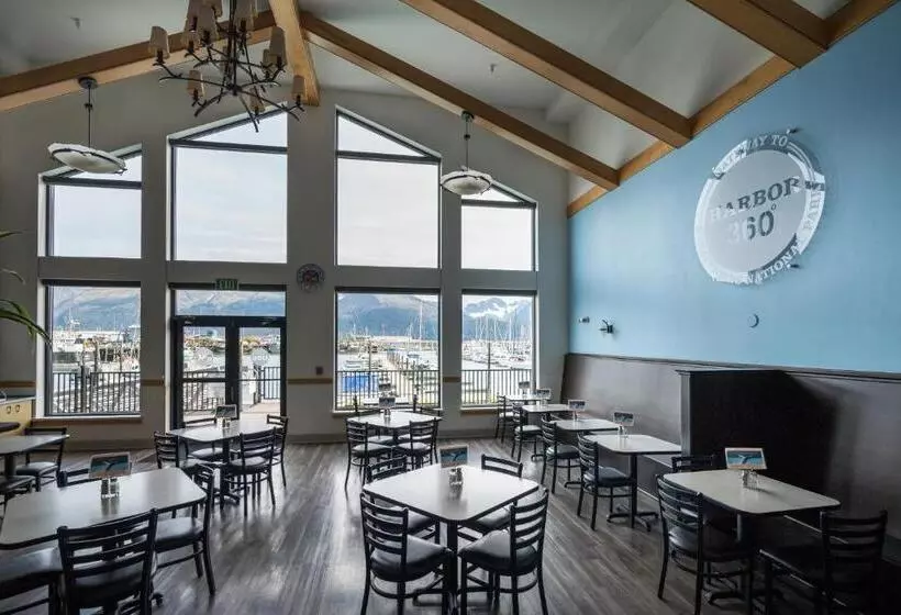 Harbor 360 Hotel Seward