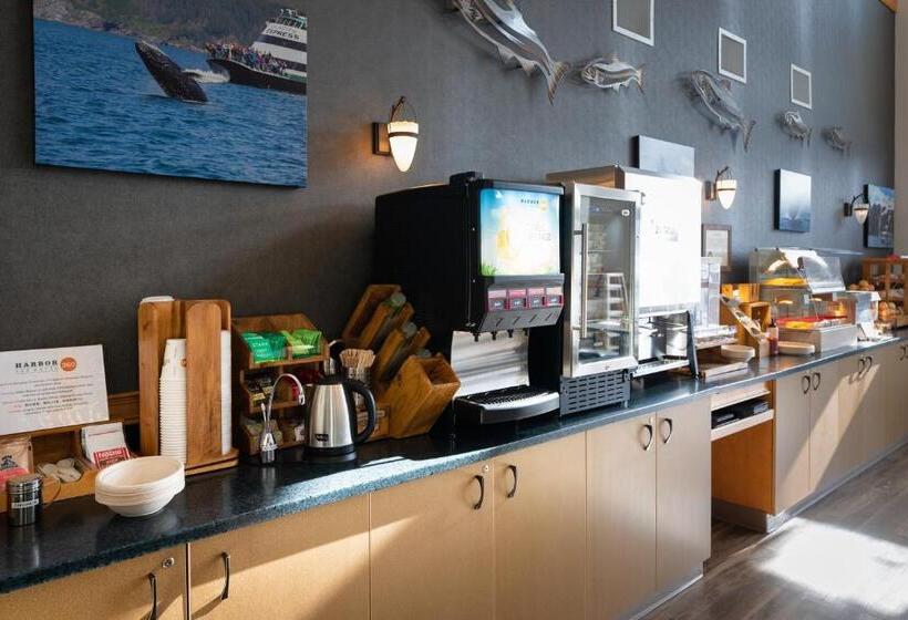 Harbor 360 Hotel Seward