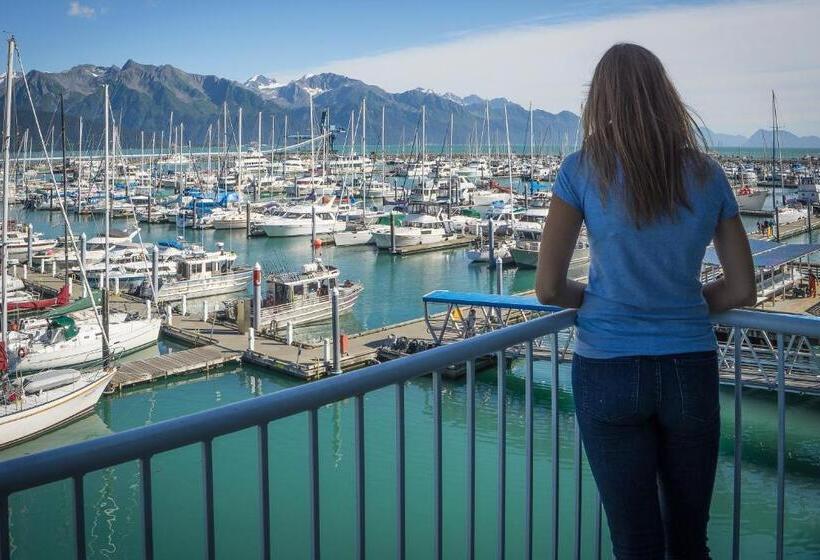 Harbor 360 Hotel Seward