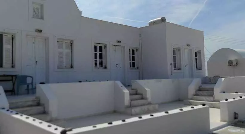 هتل Abyssanto Villa