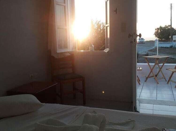 هتل Abyssanto Villa