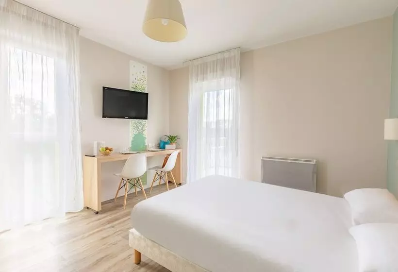 Hotel Appart’city Confort Tours