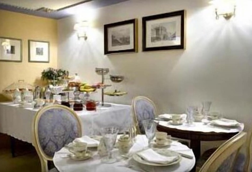 호텔 Arhontiko Pepos