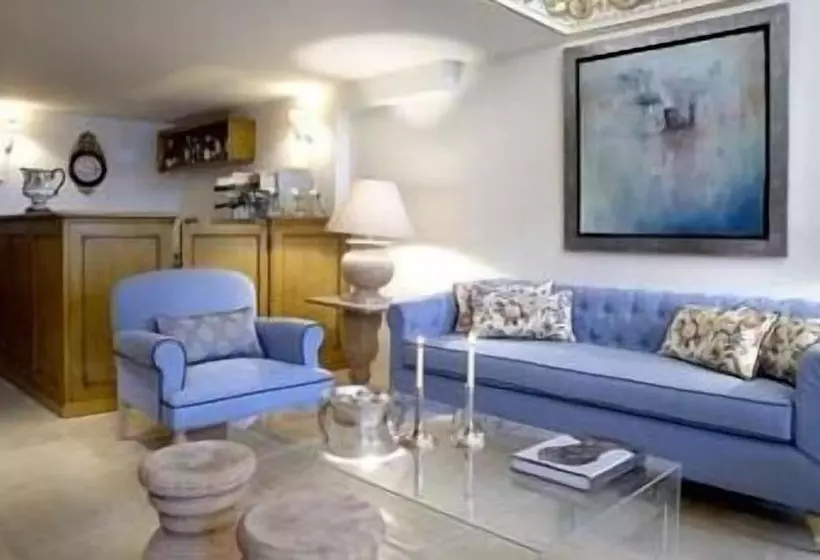 فندق Arhontiko Pepos