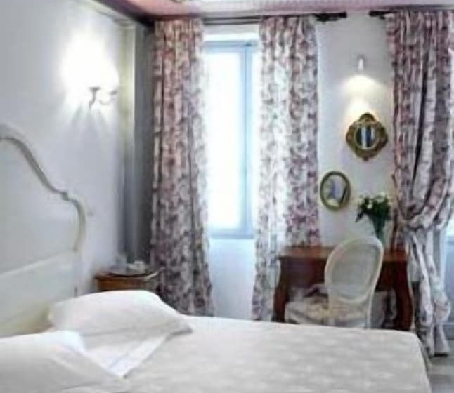 호텔 Arhontiko Pepos