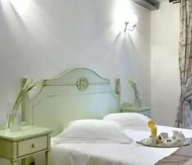 فندق Arhontiko Pepos