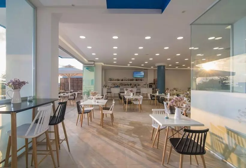 Отель Belvedere Village