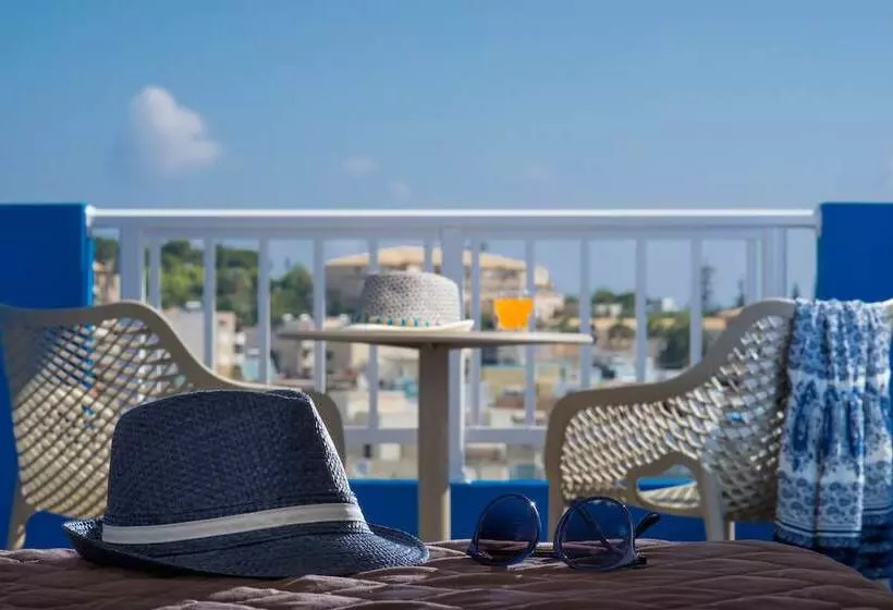 Отель Belvedere Village