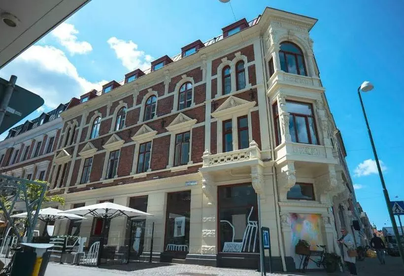 Отель The Duxiana Malmö