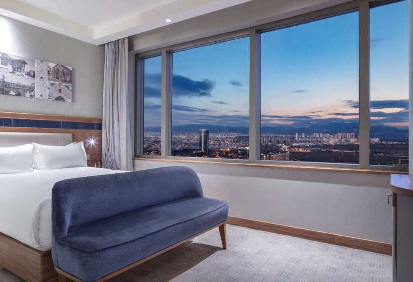 هتل Hampton By Hilton Bursa