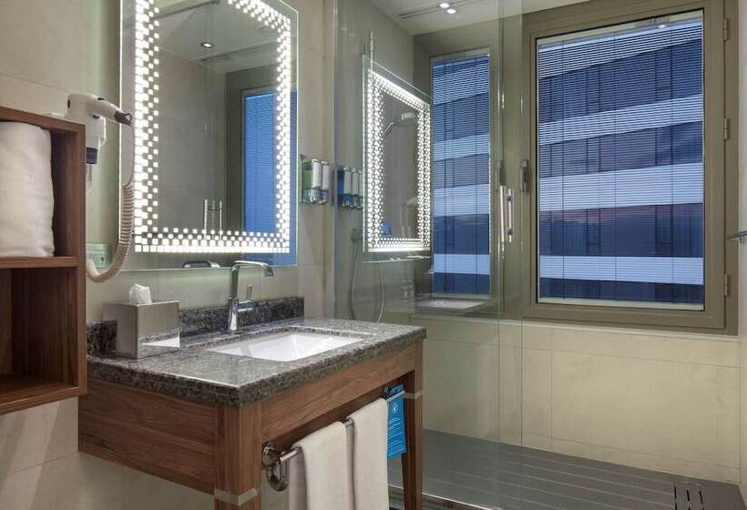 هتل Hampton By Hilton Bursa