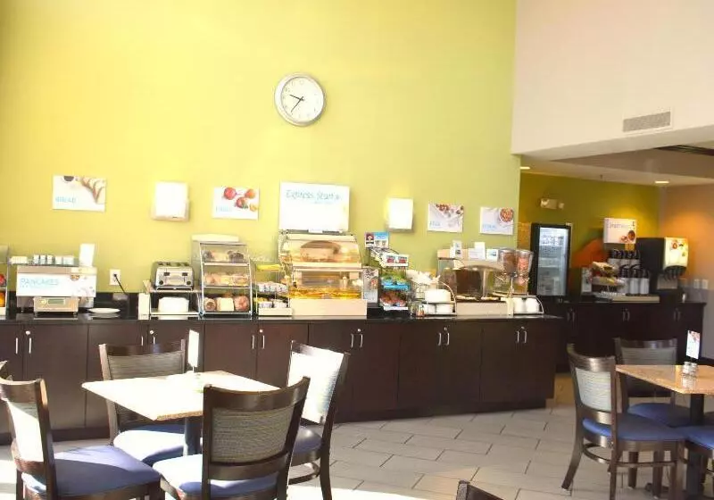 Holiday Inn Express Hotel & Suites Raleigh North Wake Forest, An Ihg