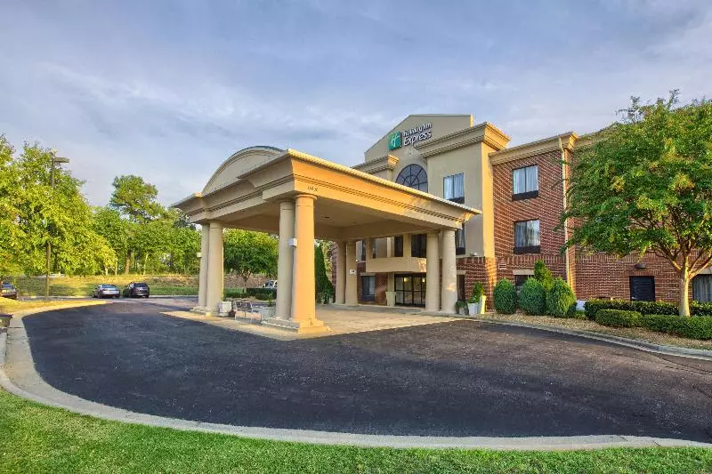 Holiday Inn Express Hotel & Suites Raleigh North Wake Forest, An Ihg