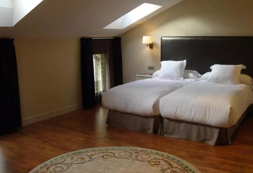 בית מלון כפרי Komentu Maitea