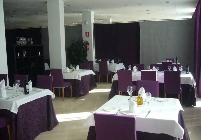 Отель Mencia Subbética